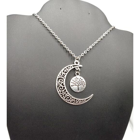 Lovely New Tree Moon Necklace - Picture 1 of 3